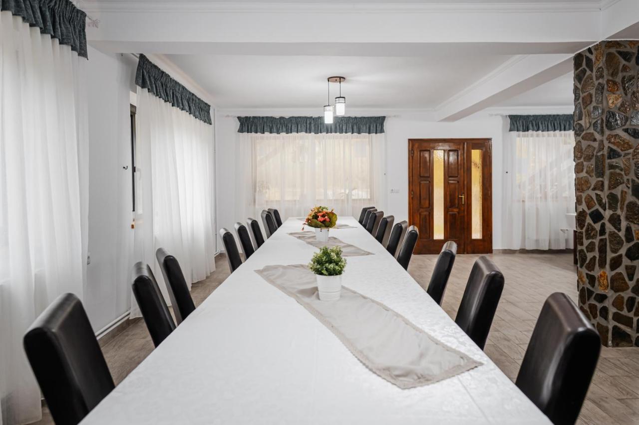 Casa Ardeleana Hotel Lotrioara Ngoại thất bức ảnh